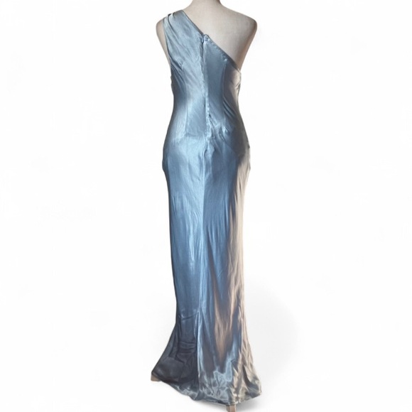 Meshki Camille One Shoulder Satin Maxi Dress in Cornflower Blue size Small - Picture 3 of 12